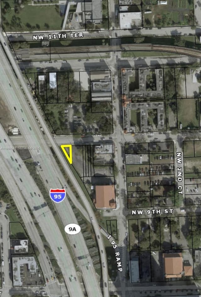 330 NW 10th Street, sold in Miami North, Miami, FL