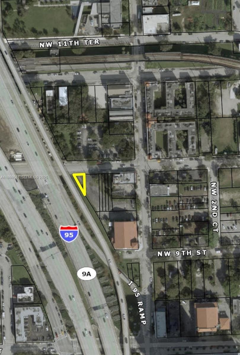 330 NW 10th Street, Miami, FL 33136