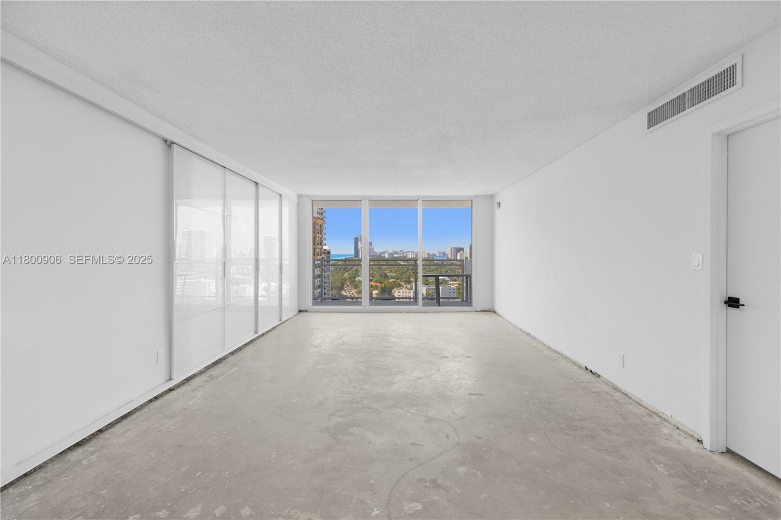 2030 S Ocean Drive 1708 — photo 7