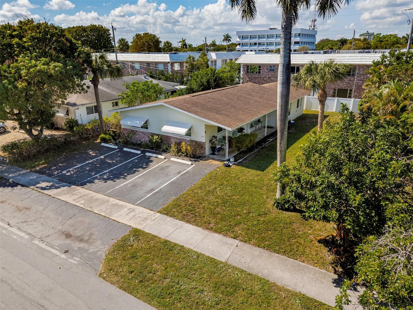 321 SE 1st Avenue, Pompano Beach, FL 33060