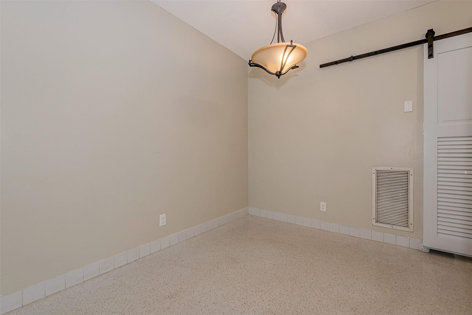 321 SE 1st Avenue, Pompano Beach, FL 33060 photo 13