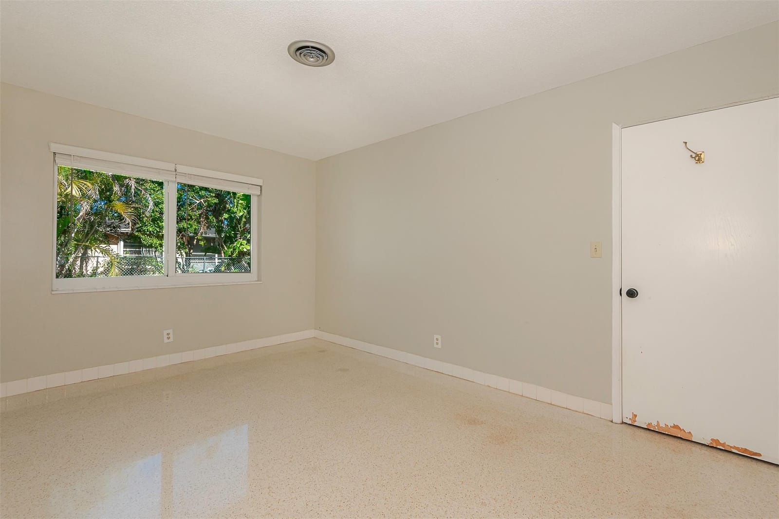 321 SE 1st Avenue, Pompano Beach, FL 33060 photo 17