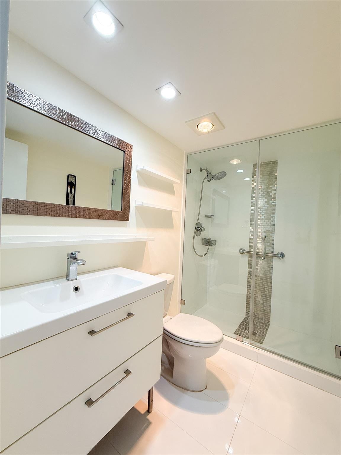 1000 Parkview Drive 319, Hallandale Beach, FL 33009 photo 17