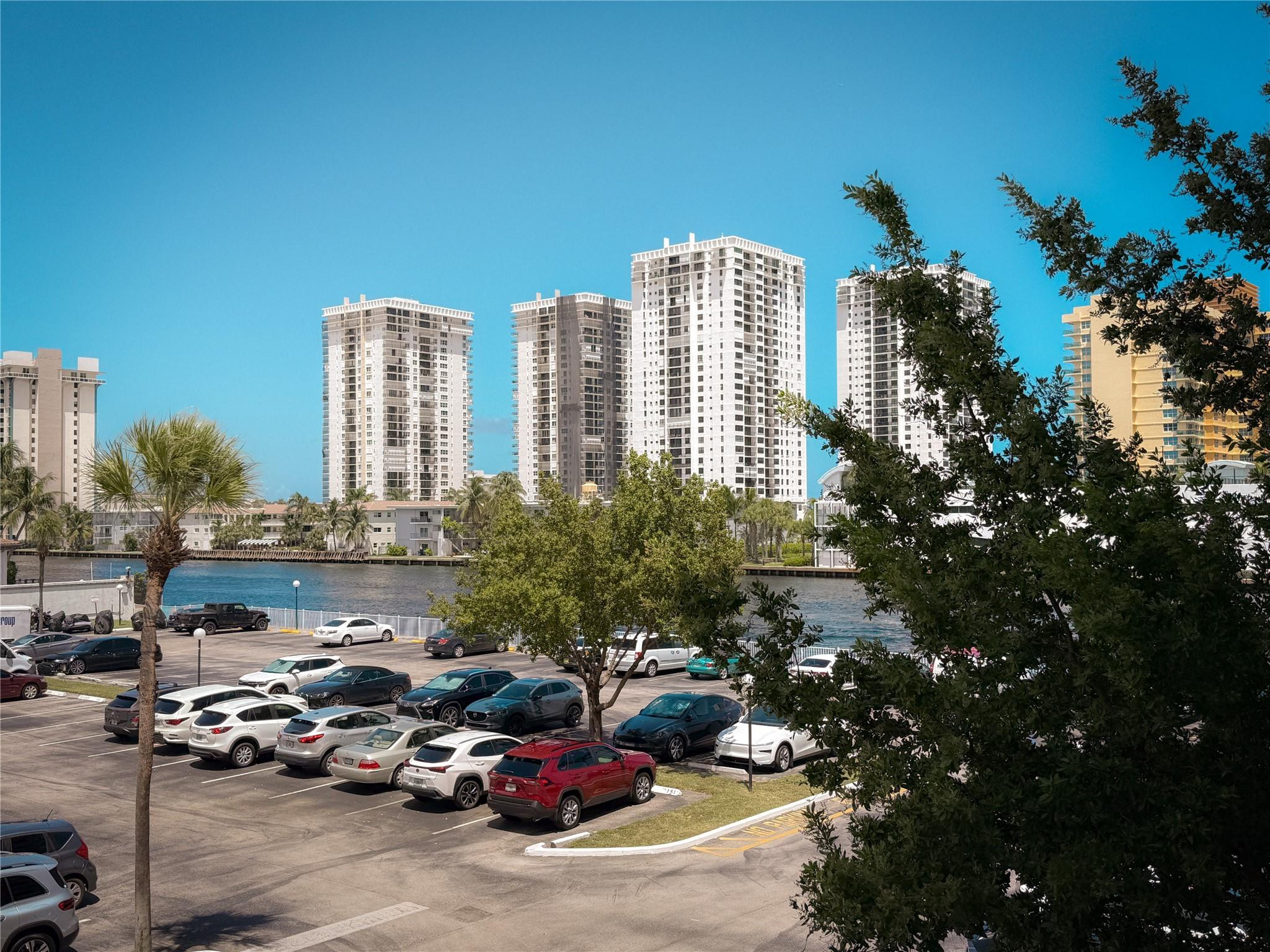 1000 Parkview Drive 319, Hallandale Beach, FL 33009, Hallandale Beach