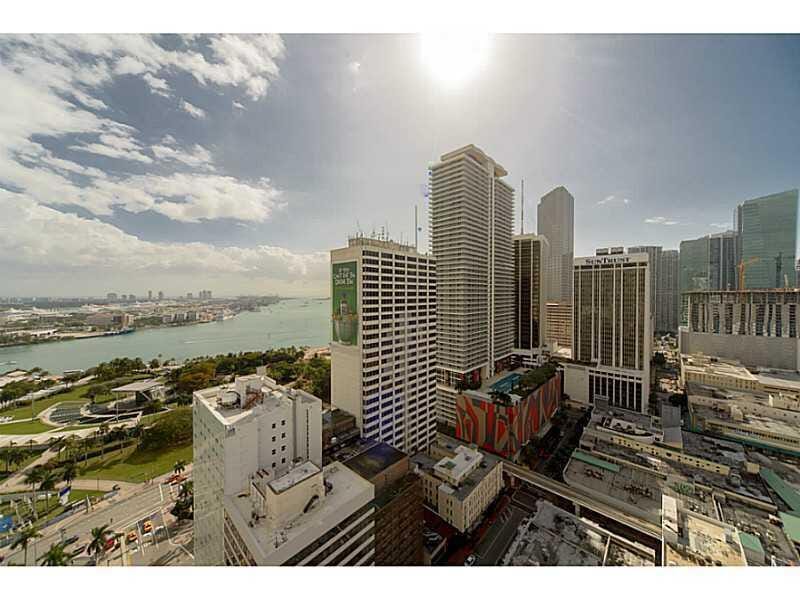 253 NE 2nd Street 2710, Miami, FL 33132 photo 14