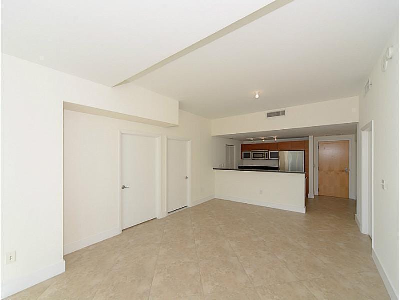 253 NE 2nd Street 2710 — photo 5