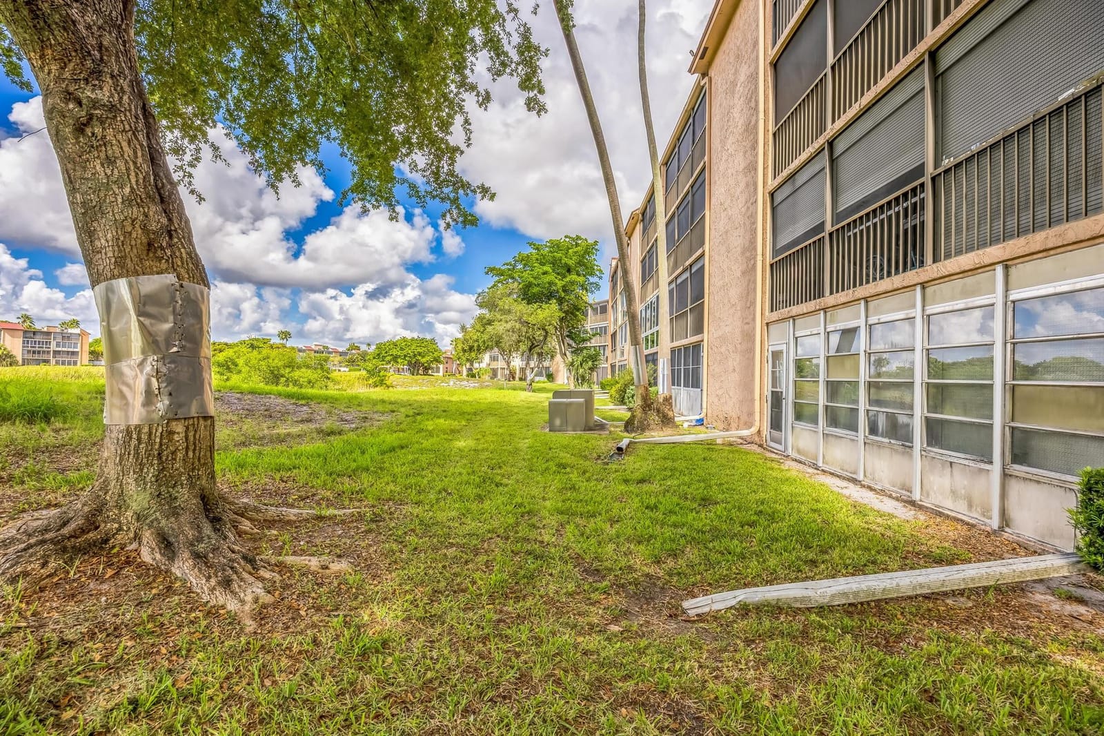 7210 Lake Circle Drive 106, Margate, FL 33063 photo 28