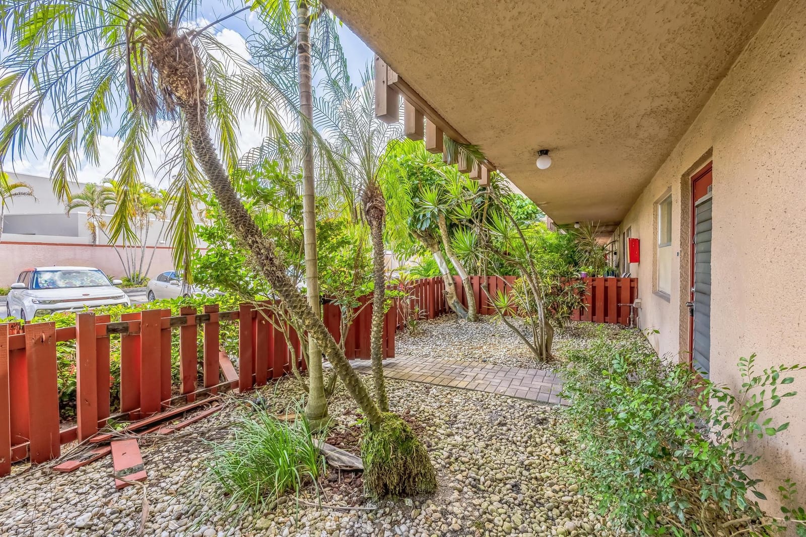 7210 Lake Circle Drive 106 — photo 7