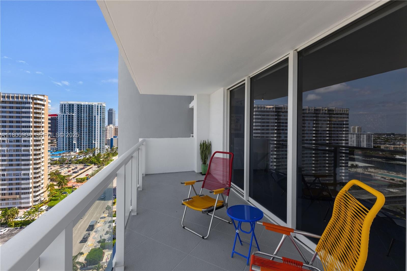 2030 S Ocean Drive 1707 — photo 4