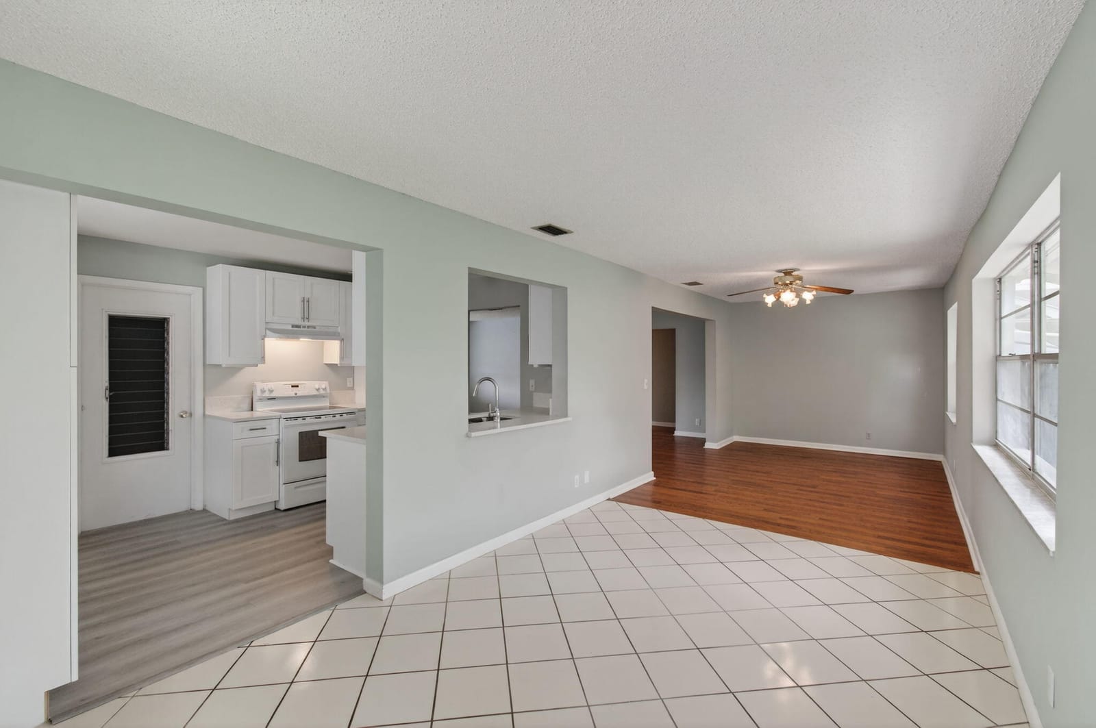 2080 SW 14th Avenue, Boynton Beach, FL 33426 photo 18