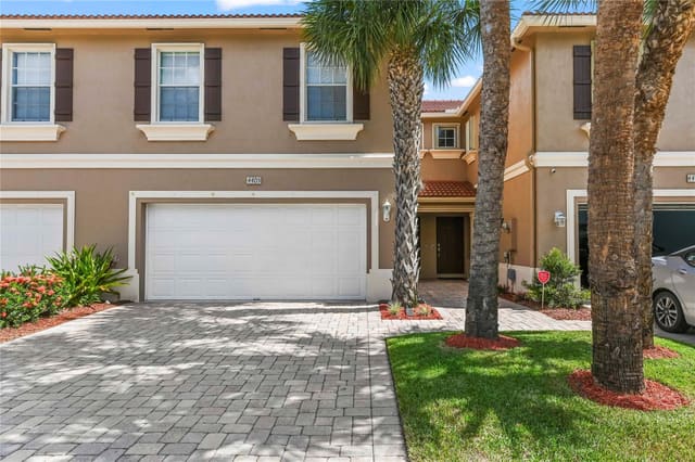 4405 Macarthur Palm Trail 4505, sold in Verona Palms, Greenacres, FL