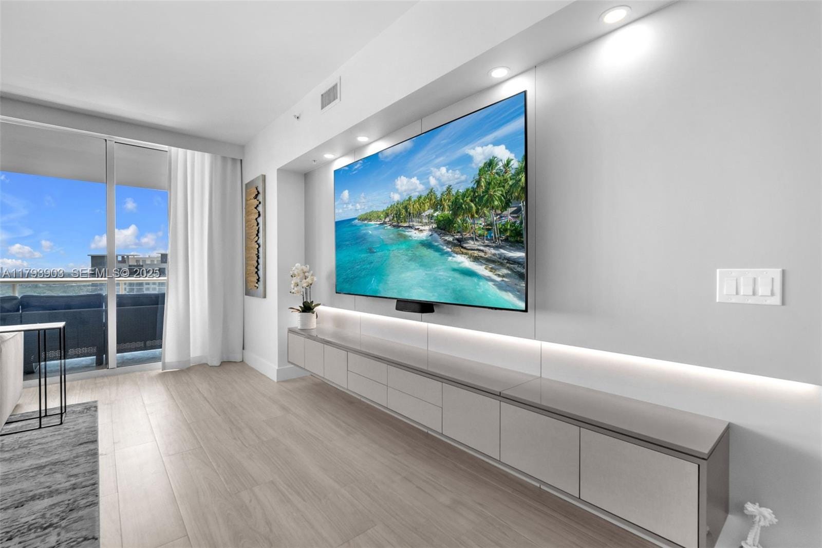 333 Las Olas Way 2209, Fort Lauderdale, FL 33301 photo 19