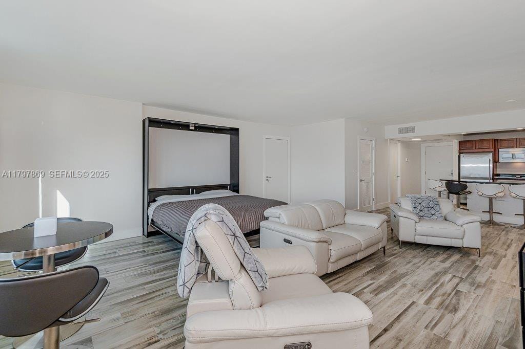 2301 Collins Avenue 1532 — photo 11