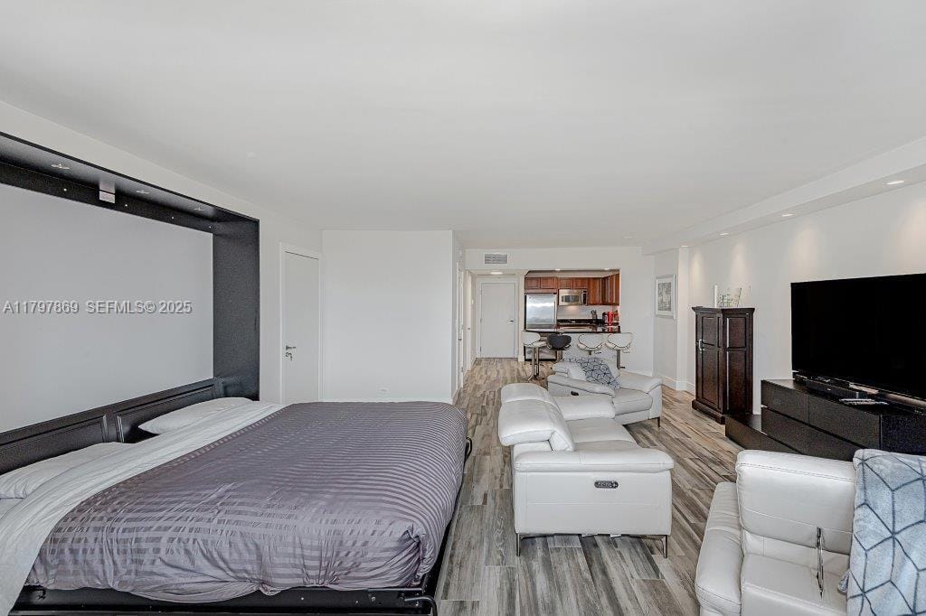 2301 Collins Avenue 1532 — photo 12