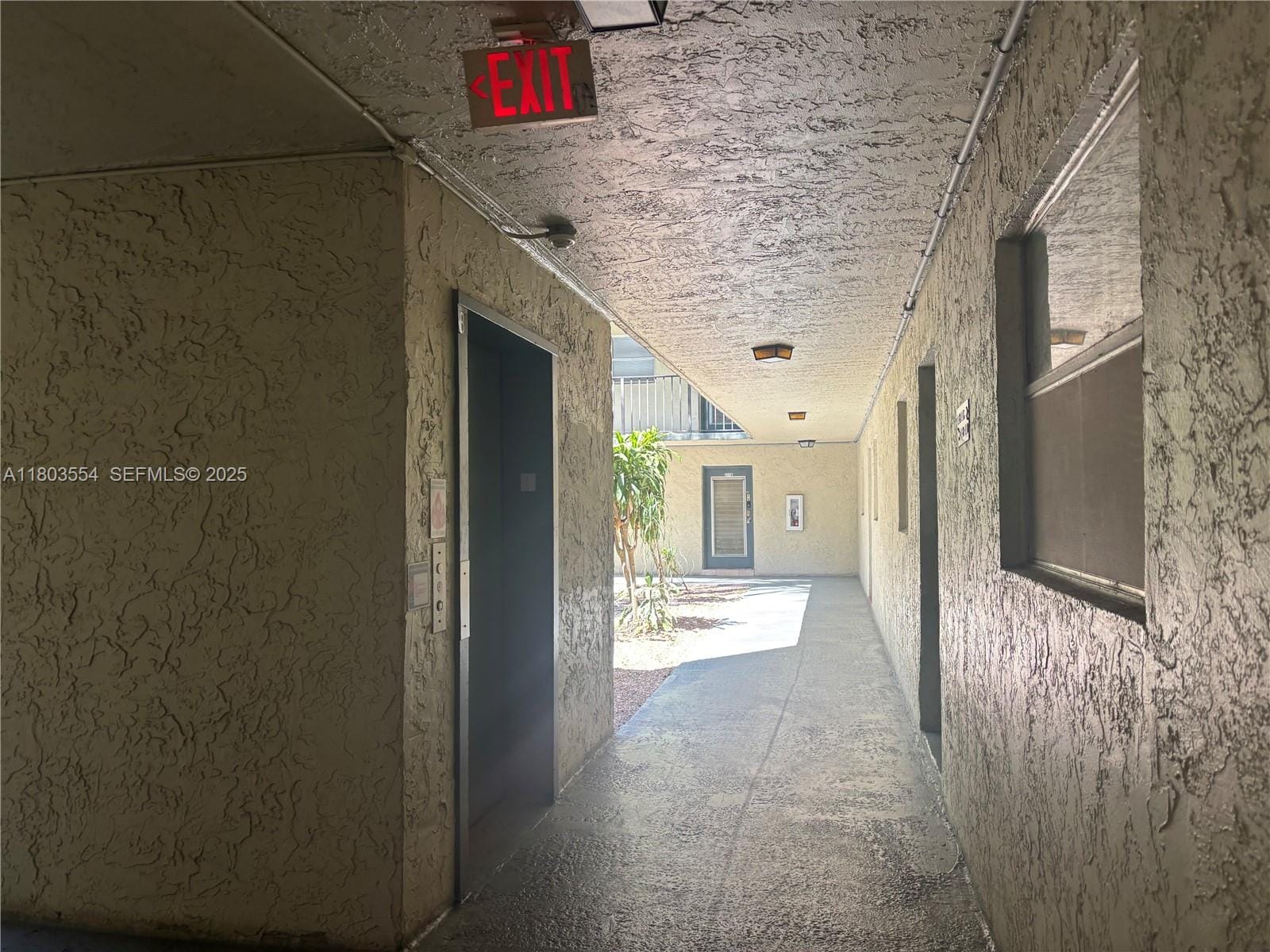1820 N 81st Avenue 3310 — photo 3
