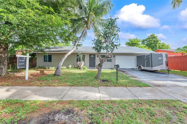 11 NE 18th Street, Pompano Beach, FL 33060