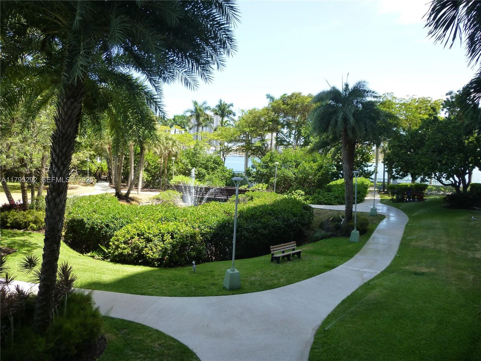 2801 NE 183rd Street 1507W, Aventura, FL 33160 photo 17