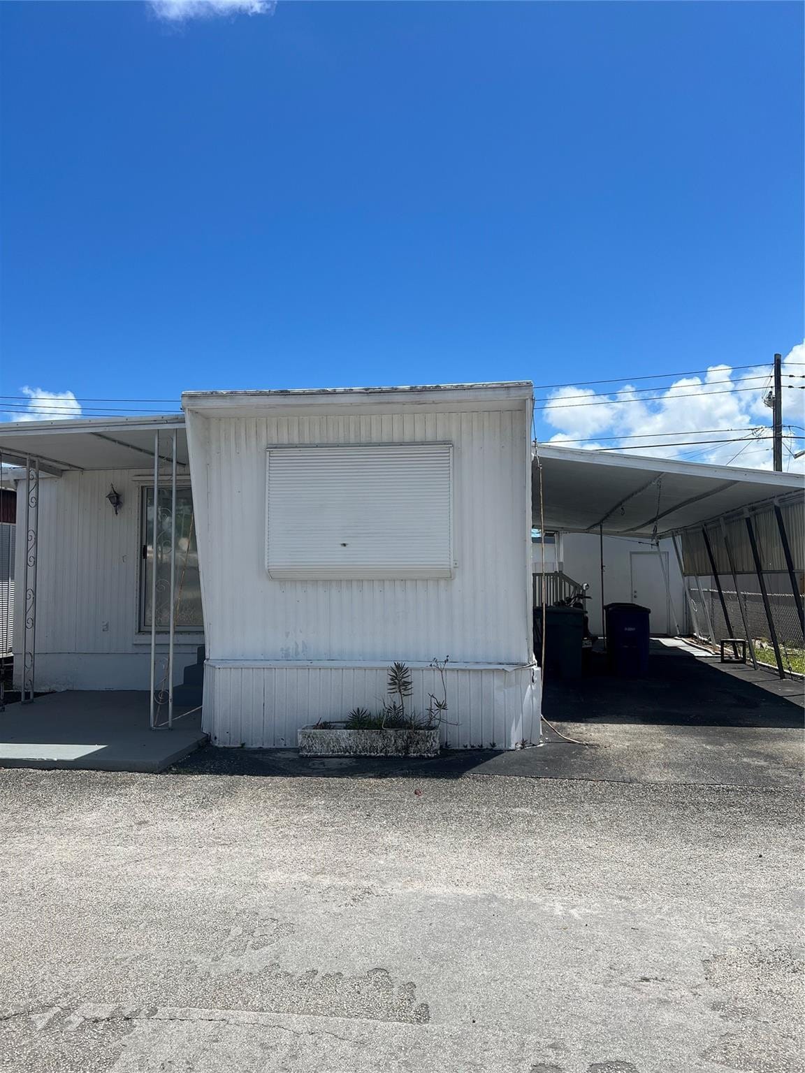815 SW 1st Place — photo 2