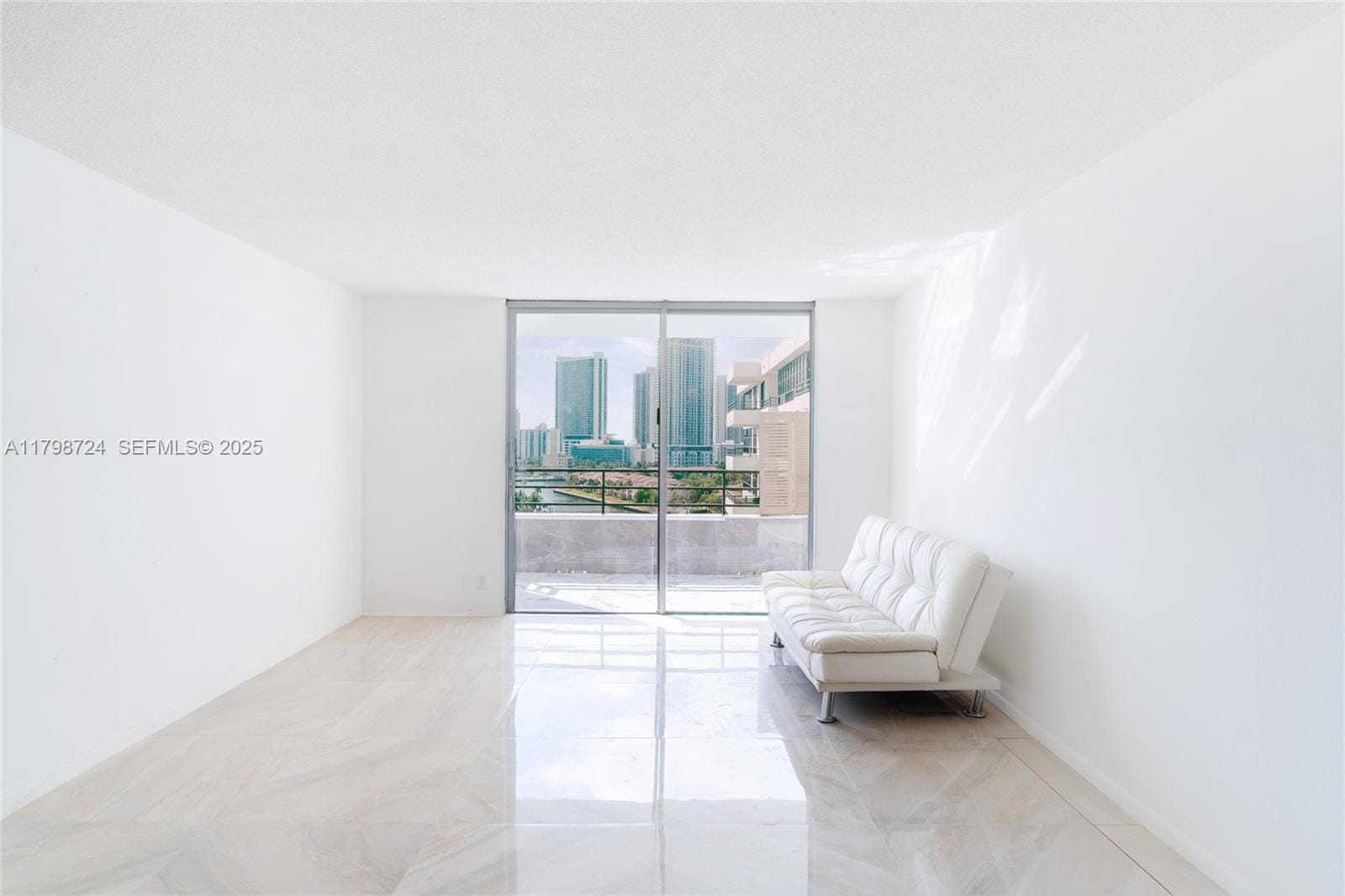 500 Three Islands Boulevard 801 — photo 4