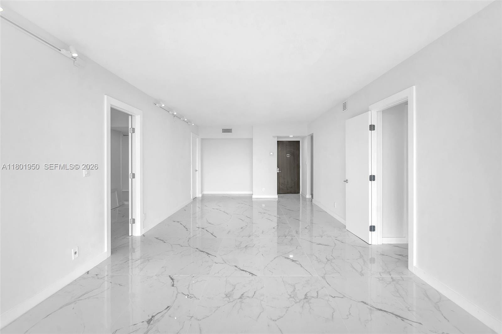 20335 W Country Club Drive 1108, Aventura, FL 33180 photo 15