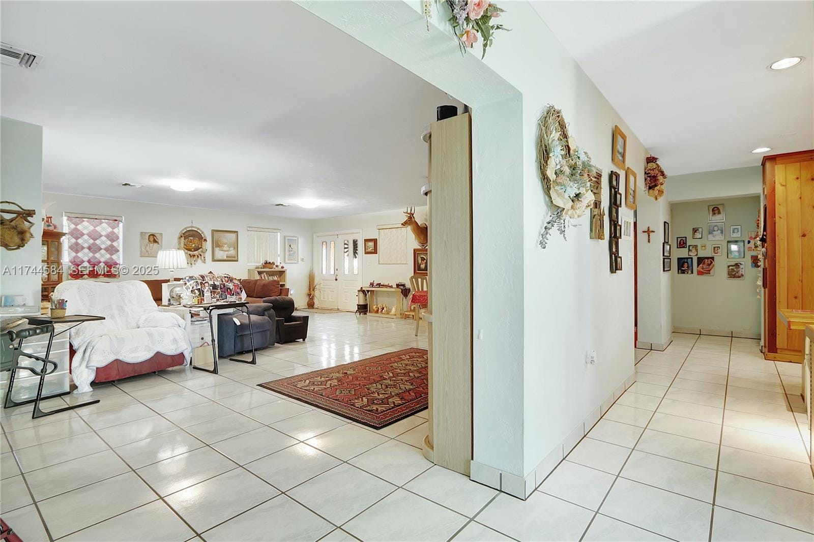 9299 Jamaica Drive — photo 3