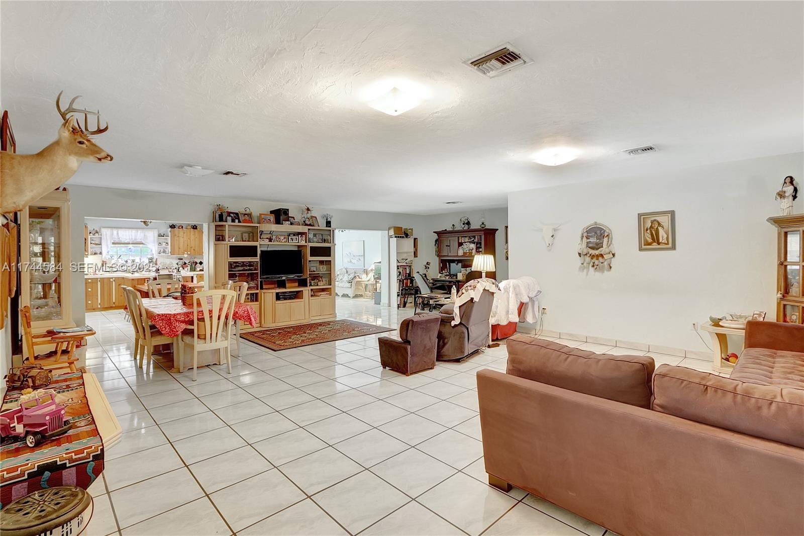 9299 Jamaica Drive — photo 5