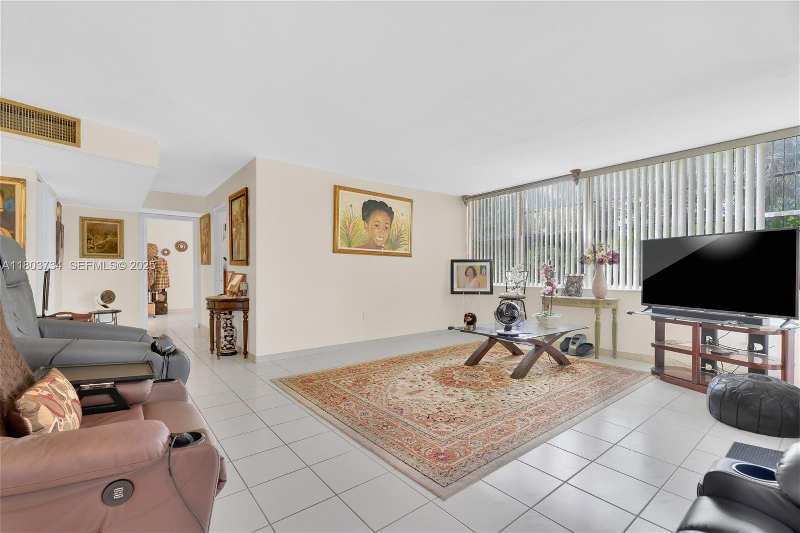 1400 Saint Charles Place L4 — photo 11