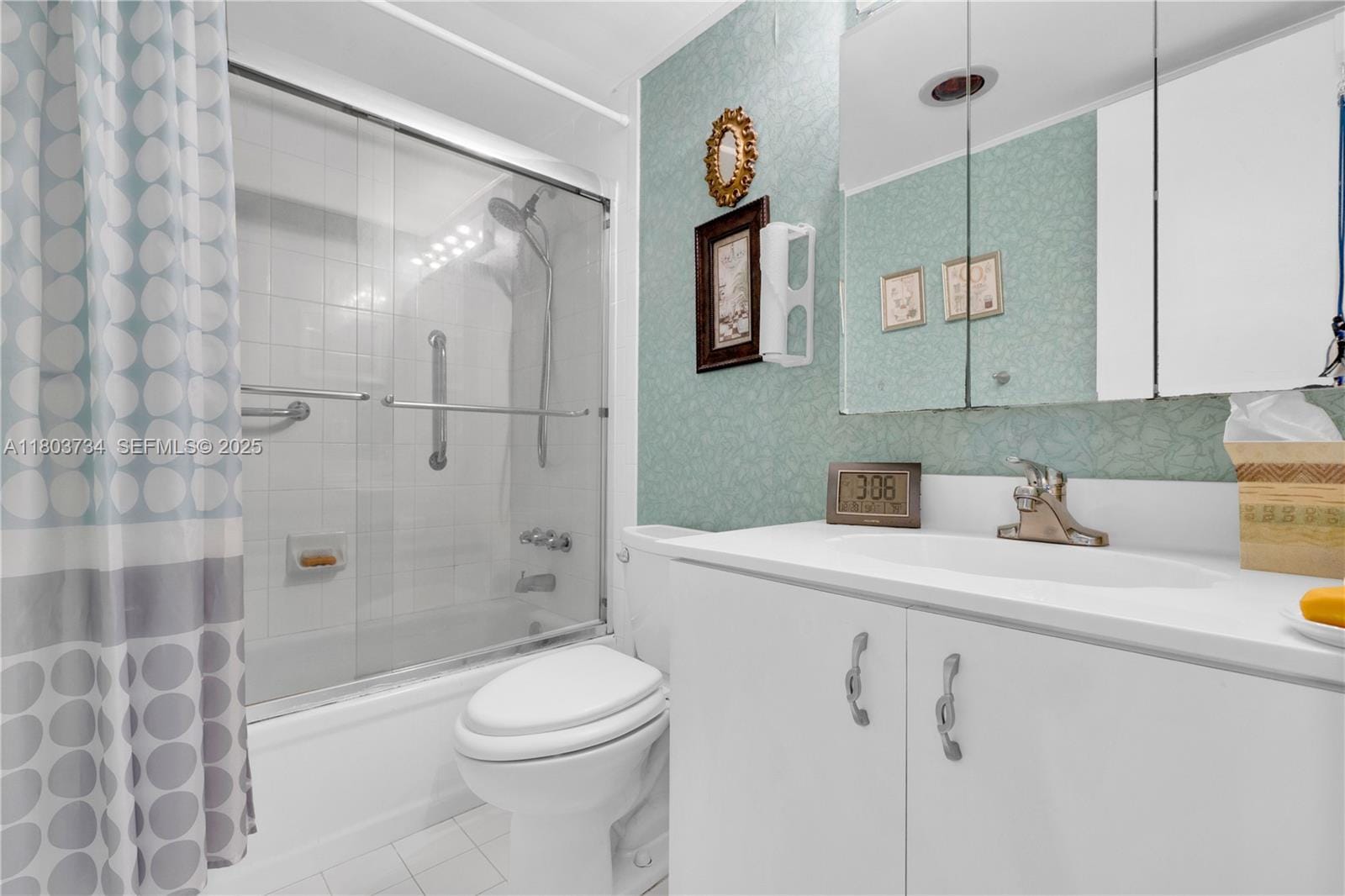 1400 Saint Charles Place L4, Pembroke Pines, FL 33026 photo 30