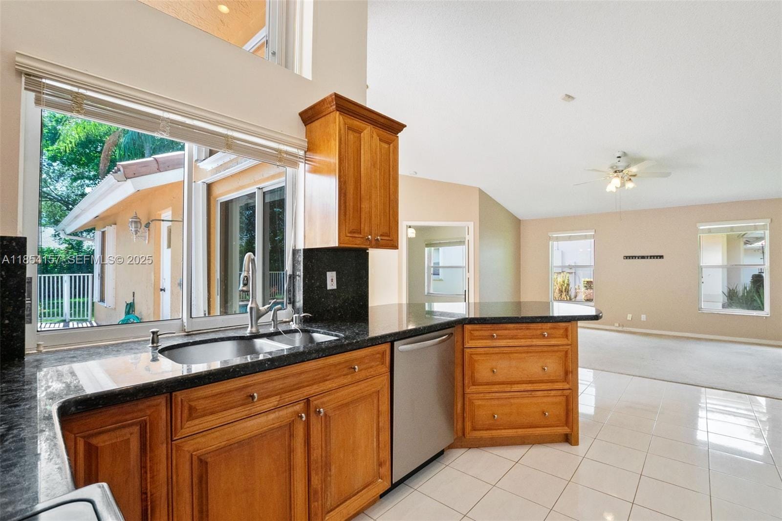 4635 NW 99th Lane, Coral Springs, FL 33076 photo 12