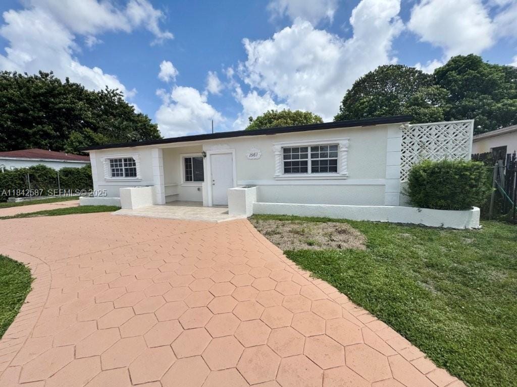 3 bedroom home for sale at 1561 132nd, Miami, FL 33167 — $519,900