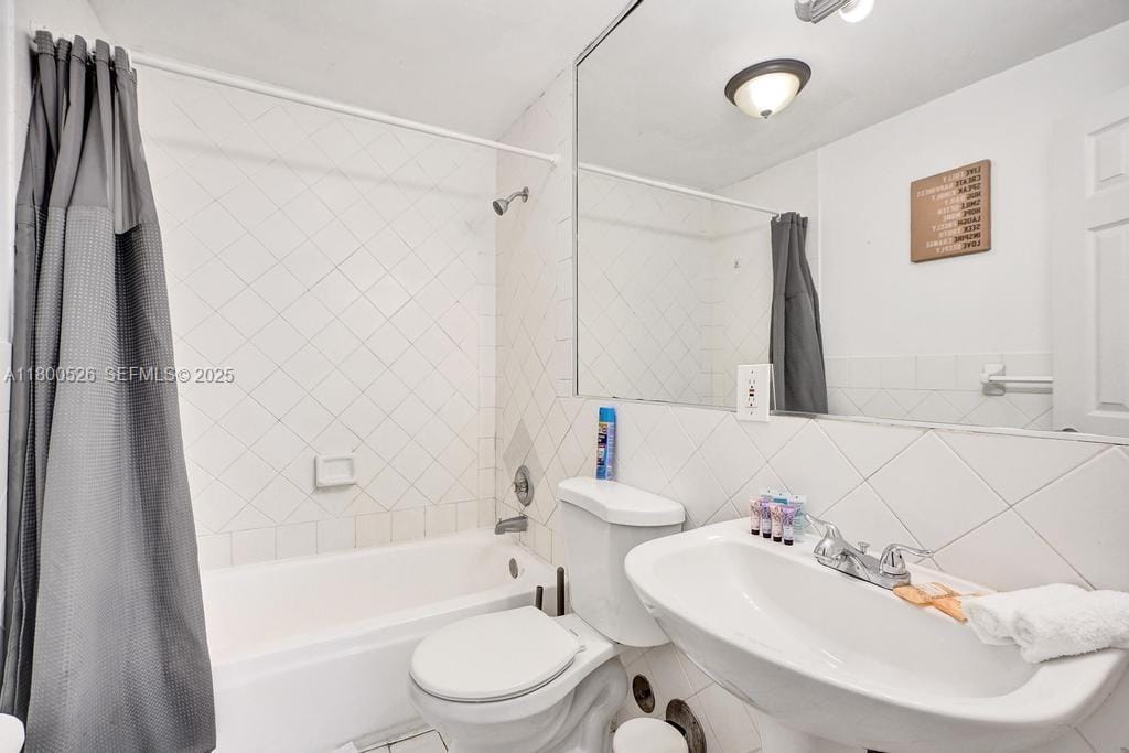 530 Ocean Drive 103, Miami Beach, FL 33139 photo 11