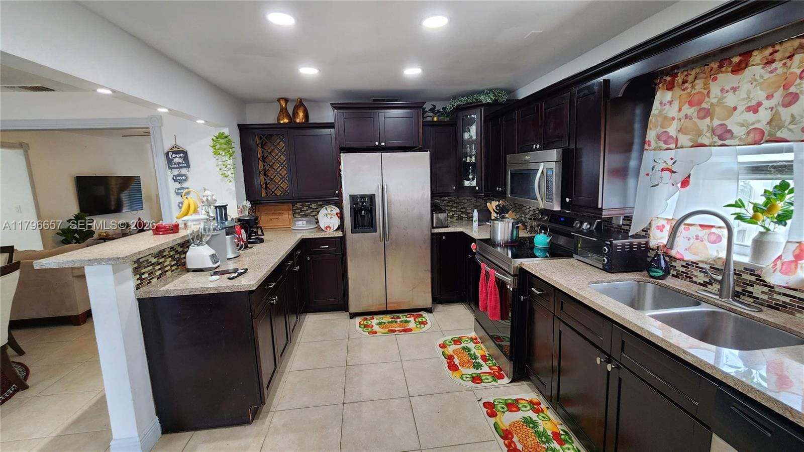 6881 Sheridan Street — photo 11