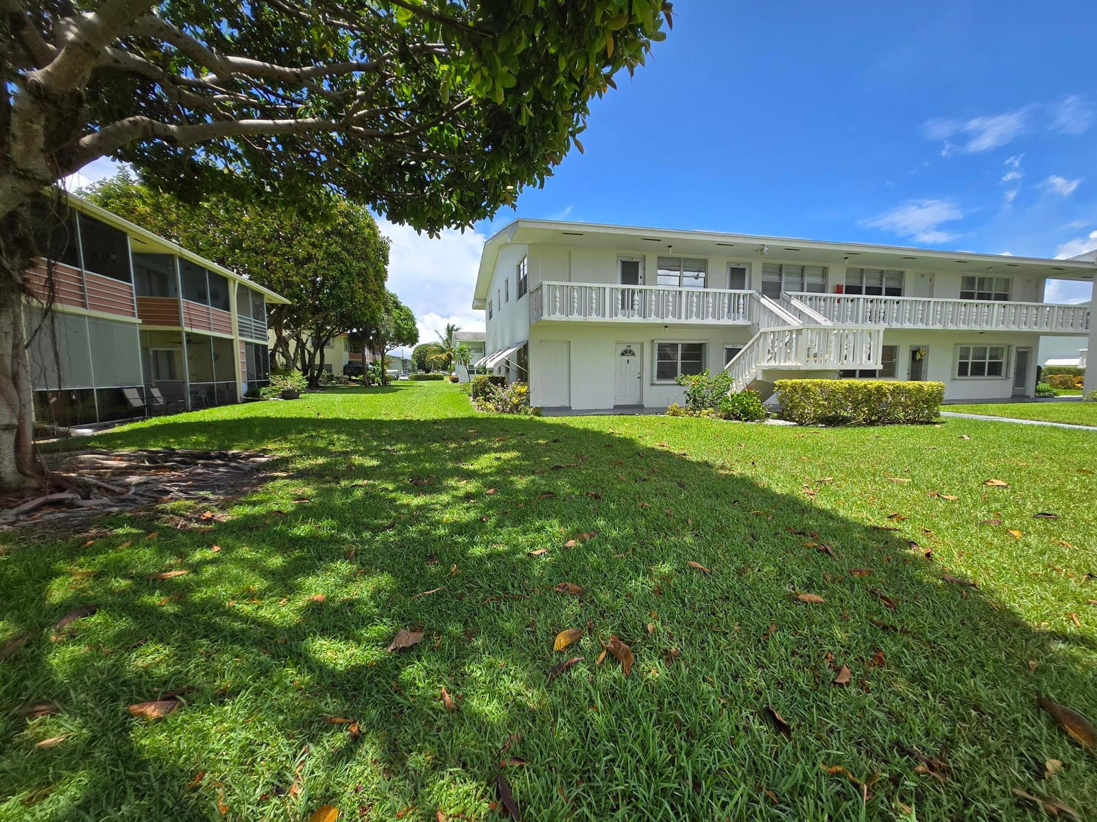 108 Easthampton E, West Palm Beach, FL 33417 photo 1