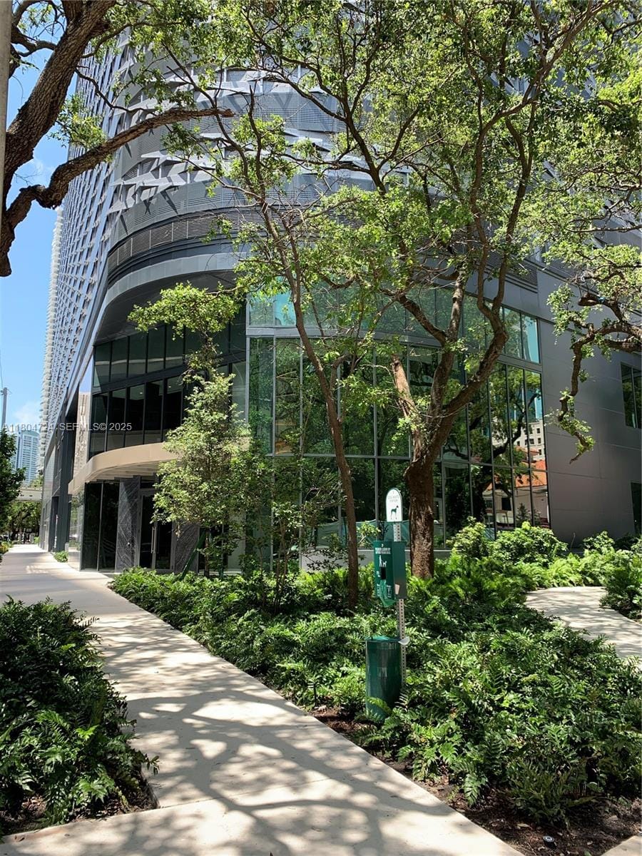 1000 Brickell Plaza 1805, Miami, FL 33131 photo 21