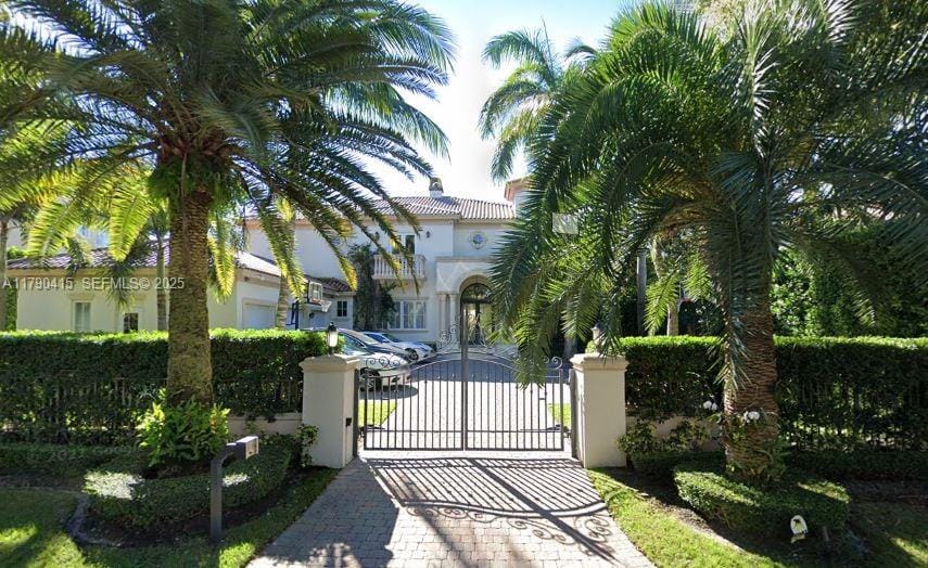 400 Costanera Road, Coral Gables, FL 33143 photo 2
