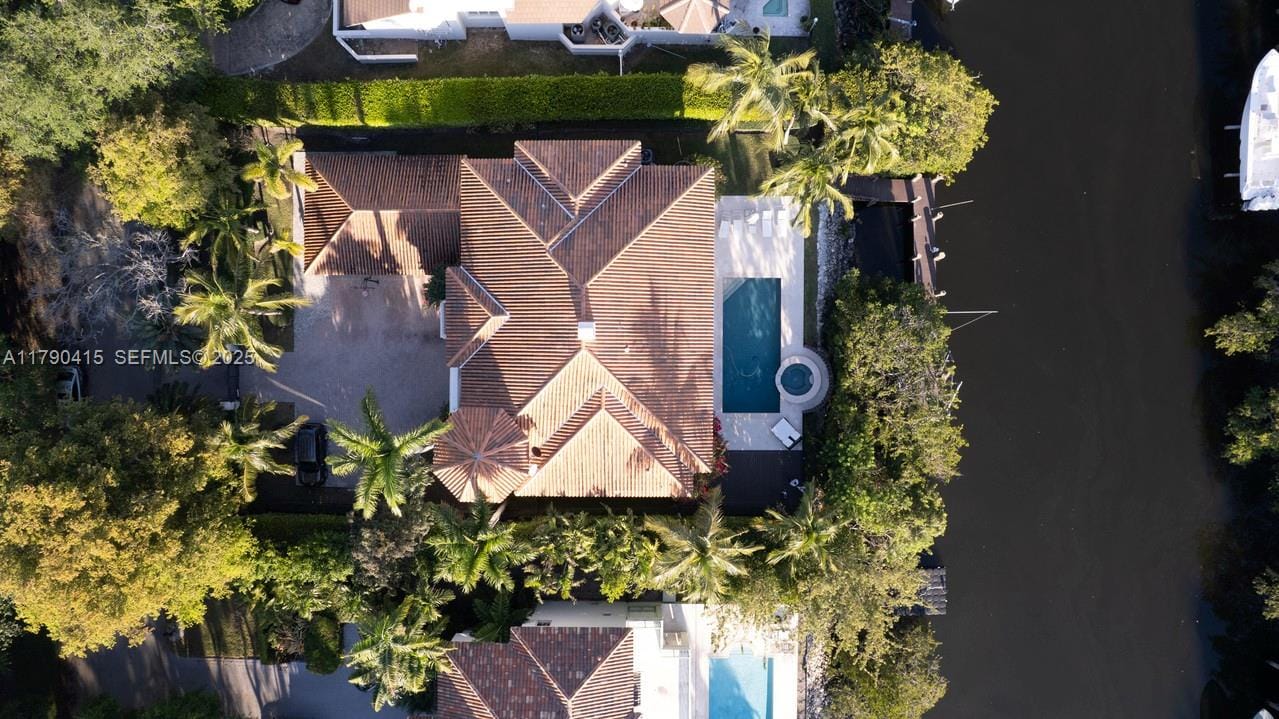 400 Costanera Road, Coral Gables, FL 33143 photo 5