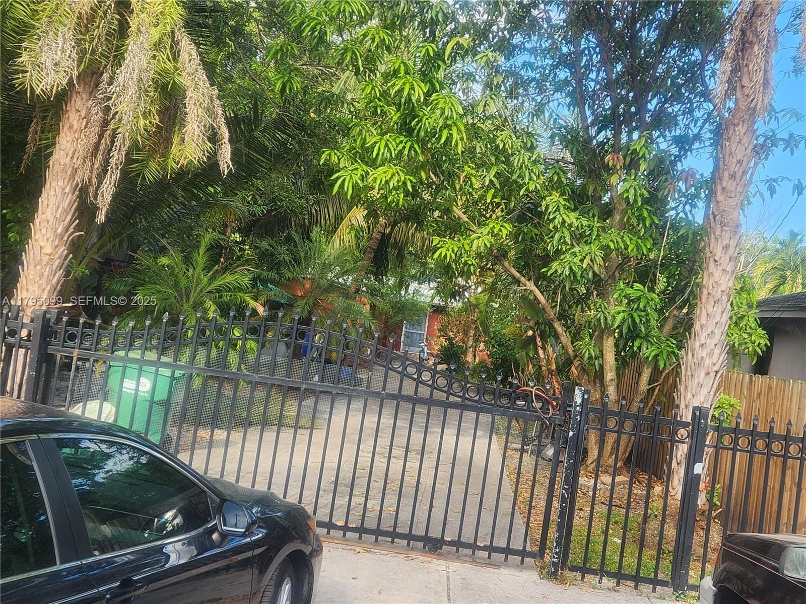 9407 NW 4th Avenue, Miami, FL 33150 photo 4