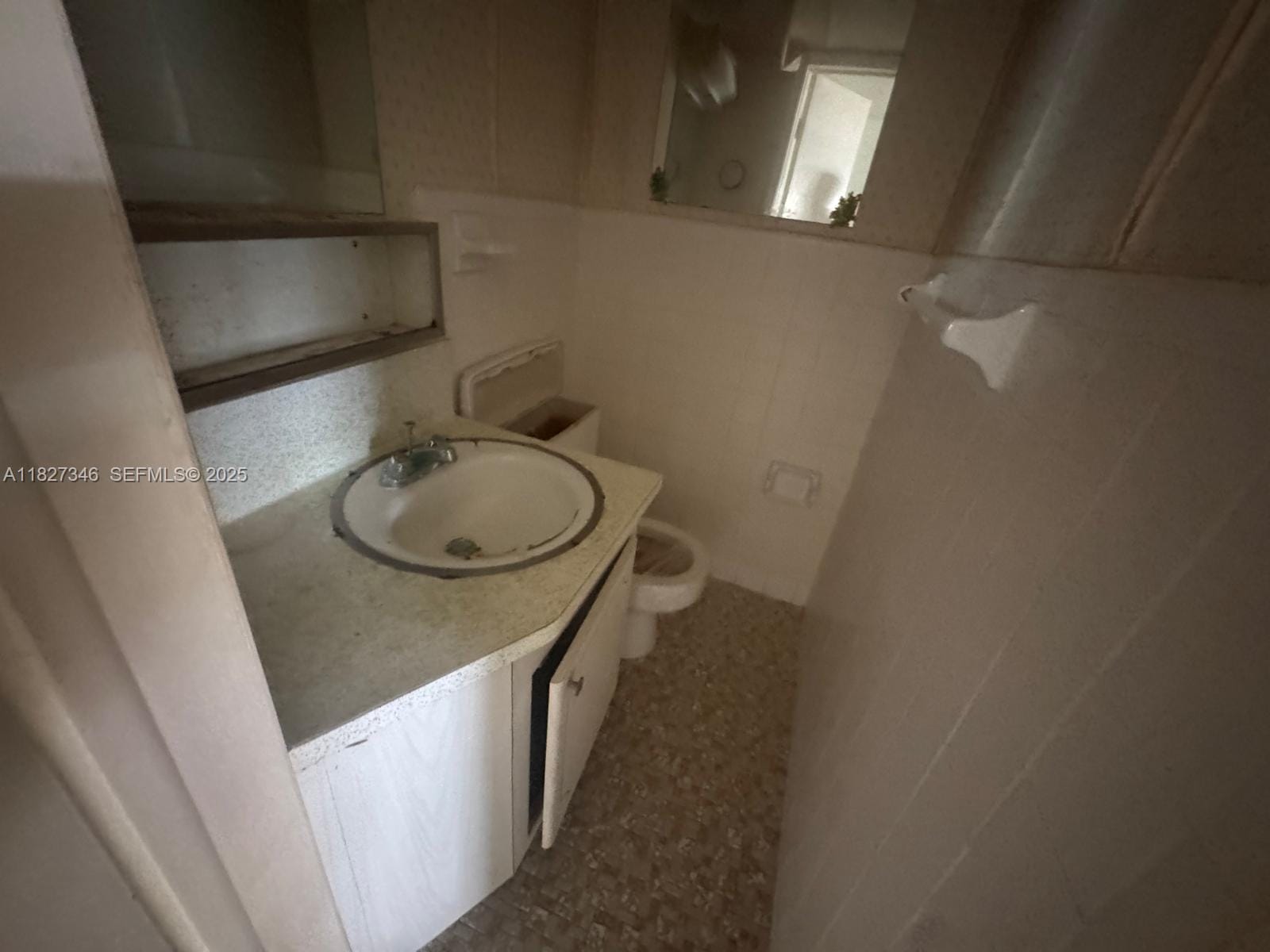 1350 N 12th Court 6B — photo 9
