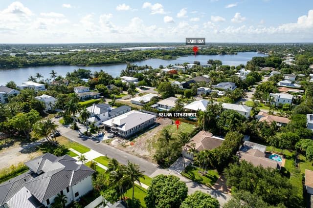 521 NW 13th Street, sold in Totterdale Add, Delray Beach, FL