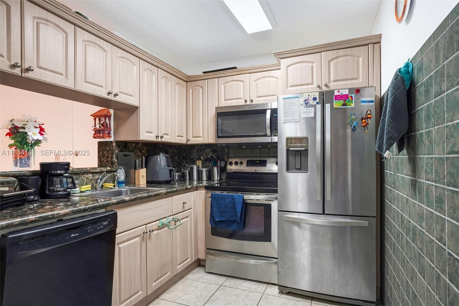 9723 Hammocks Boulevard 102, Miami, FL 33196 photo 16