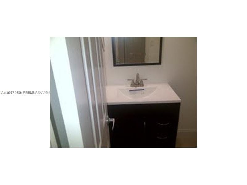 2750 NE 183rd Street 707 — photo 4