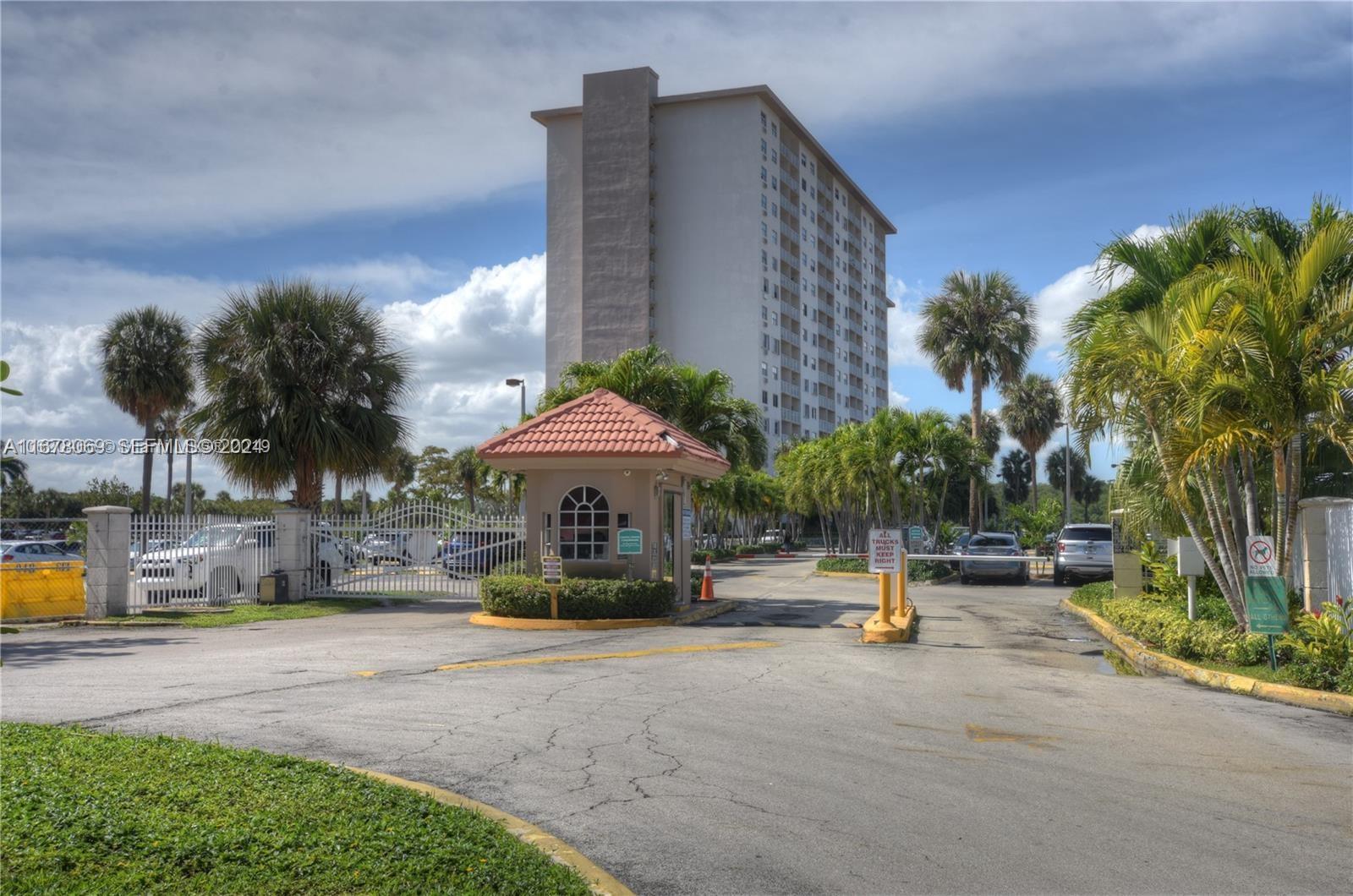 400 Kings Point Drive 1031, Sunny Isles Beach, FL 33160, Sunny Isles Beach