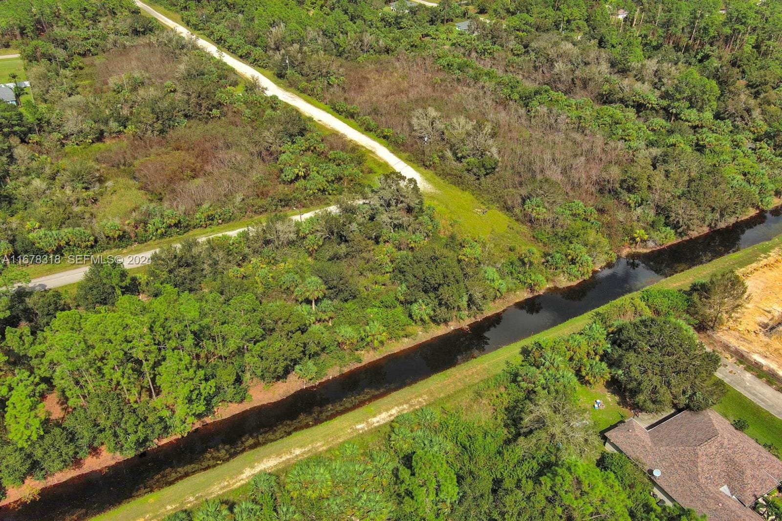 862 Ashland Street E, Lehigh Acres, FL 33974 photo 17