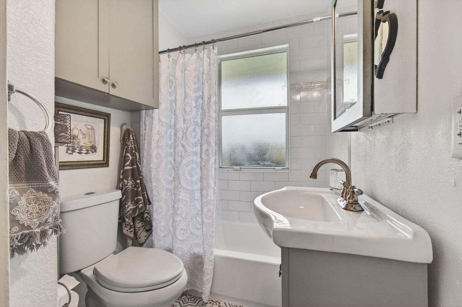 406 N D Street — photo 9