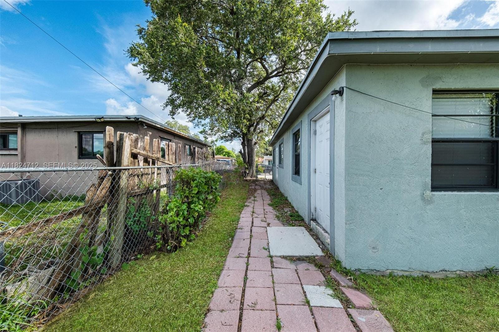 2410 NW 170th Terrace, Miami Gardens, FL 33056 photo 13