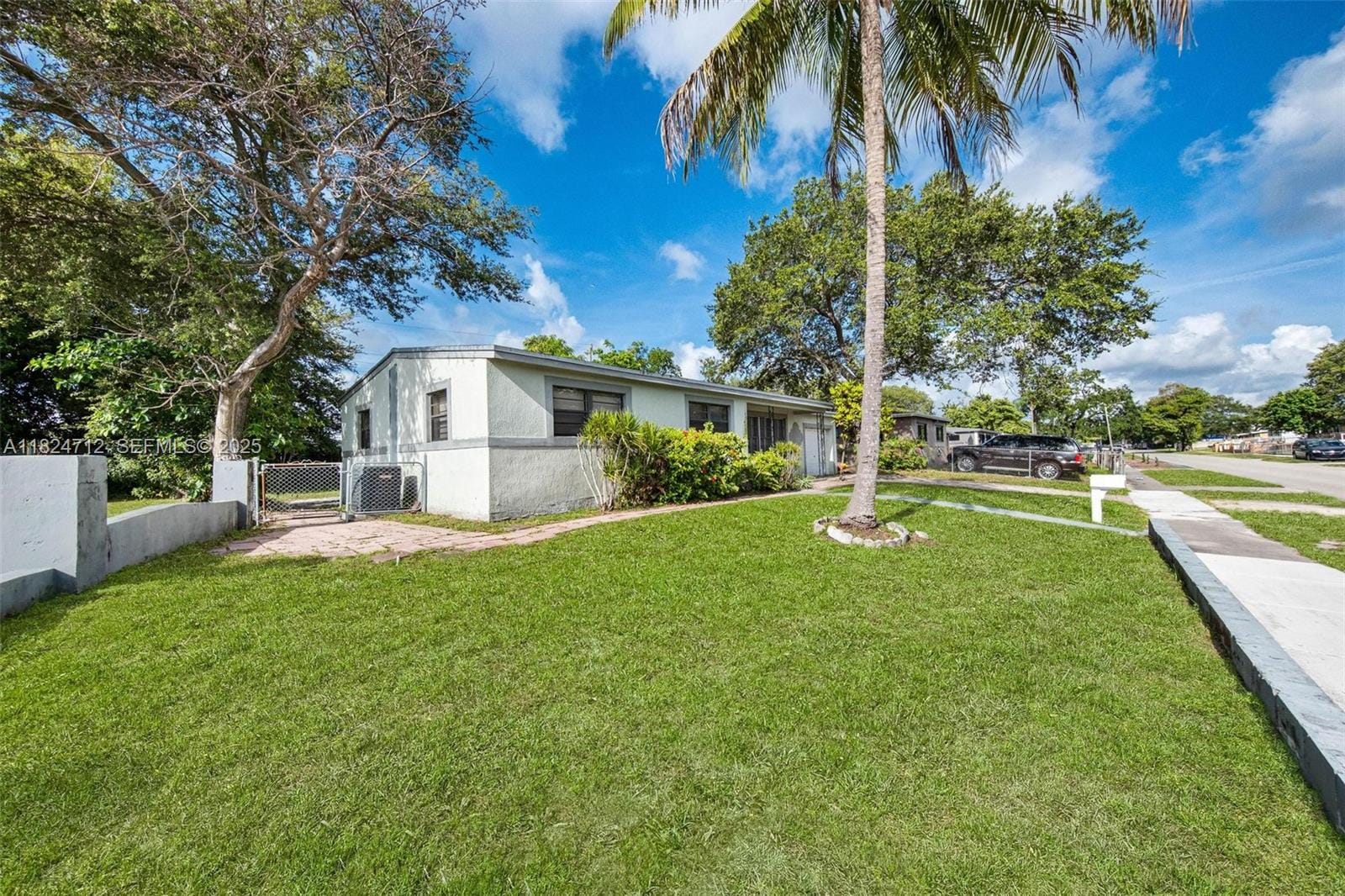 2410 NW 170th Terrace, Miami Gardens, FL 33056 photo 3