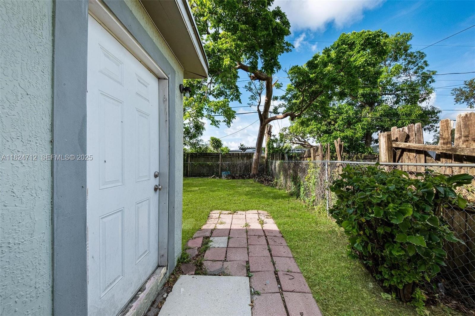 2410 NW 170th Terrace, Miami Gardens, FL 33056 photo 10