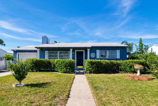 345 Leigh Road, sold in Homewood 4th Add, West Palm Beach, FL