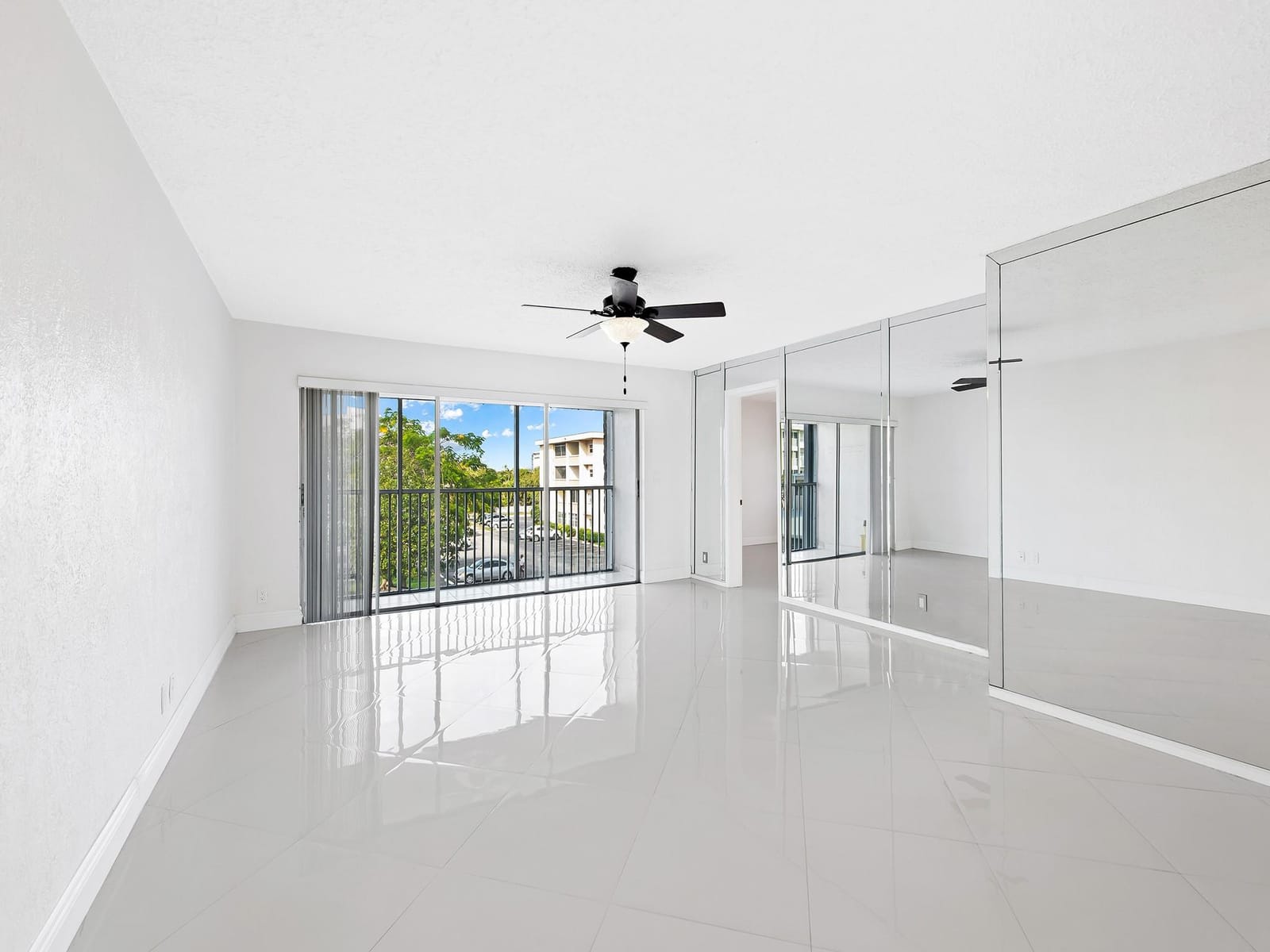 329 SE 3rd Street 305P, Hallandale Beach, FL 33009 photo 11