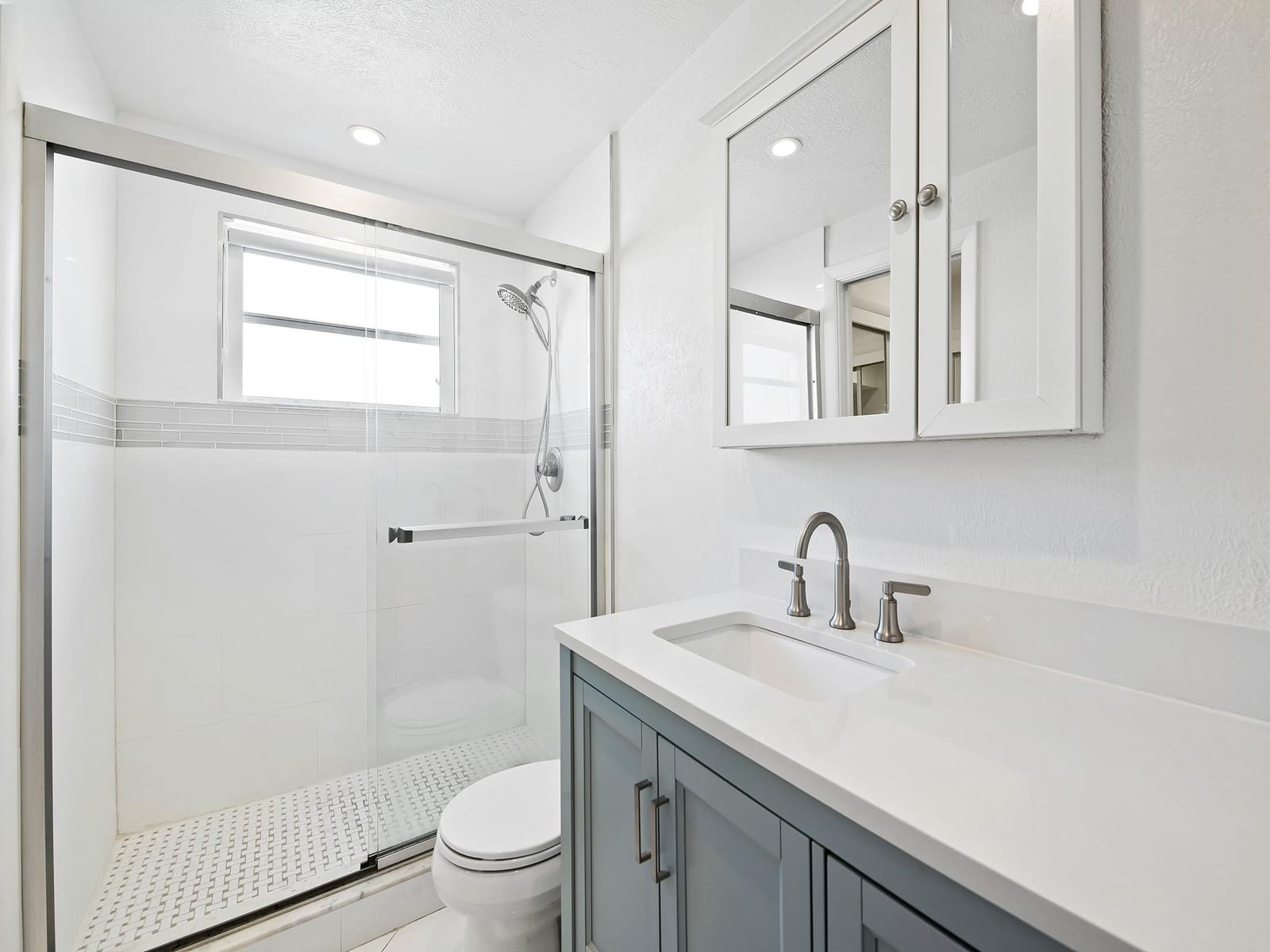 329 SE 3rd Street 305P, Hallandale Beach, FL 33009 photo 12